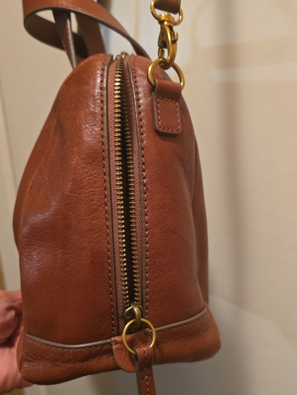 Fossil Cognac Leather Satchel with Adjustable Crossbody Strap - Picture 3 of 9